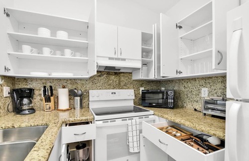 Mission Bay Appartement | 350D - Sunny Apt in Boca Raton