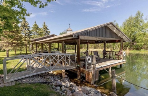 Walker Maison | 36 acres on Leech lake!