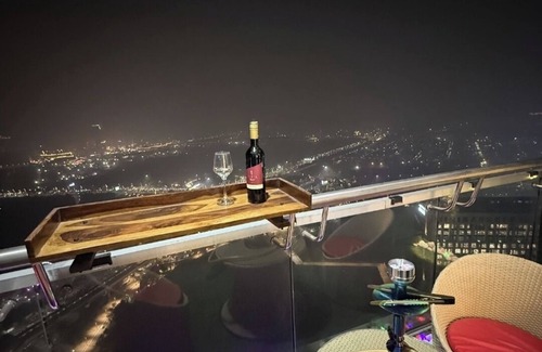 Noida Appartement | 37th Floor | Lux Paradise By Aurum