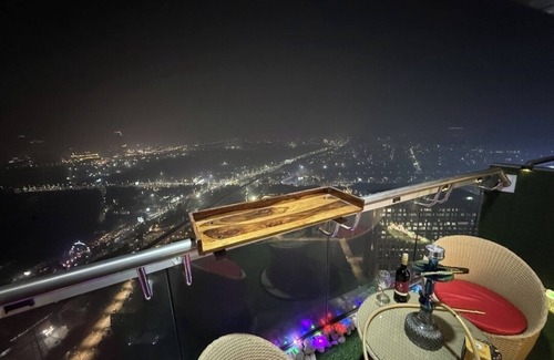 Noida Appartement | 37th Floor | Lux Paradise By Aurum