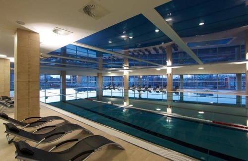 Nivy Hôtel | 38 m² Hôtel ∙ 127 personnes