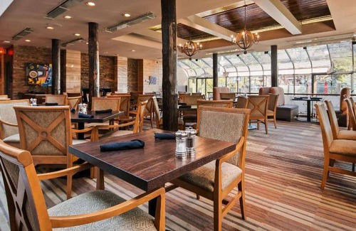 Jasper Hôtel | 385 m² Hôtel ∙ 127 personnes