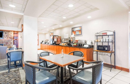Erie Hôtel | 39 m² Hôtel ∙ 127 personnes
