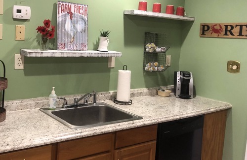 Port Deposit Cottage | 3B/1FB/Kitchen, Center of Town, The Cottage @ the Manor