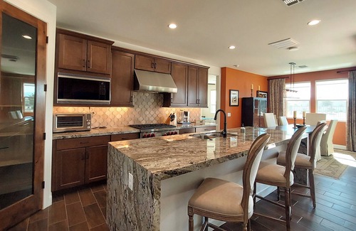 Surprise Maison | 3bd/2ba House w/ Pool, Hot Tub, Kiddie Pool, Firepits, & Resort Style Amenities