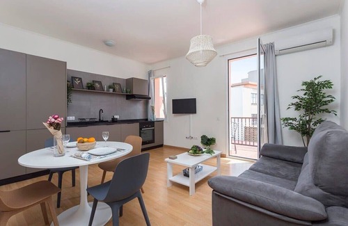 El Parc i la Llacuna del Poblenou Appartement | 3BD for Families in Poblenou next to the beach!