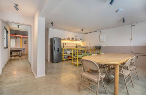El Poblado Maison | 3BD House Manila, Private Jacuzzi and Pool table