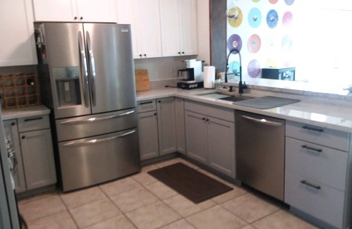 Tempe Maison | 3bd house with pool conveniently located near Scottsdale, Tempe, and Papago Park