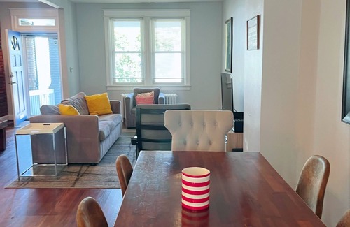 Brookland Maison | 3BD Spacious Brookland Home W Parking & By Metro