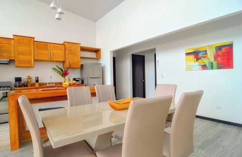 Uvita Maison | 3bdr House in Uvita LAPA | 180° Ocean View