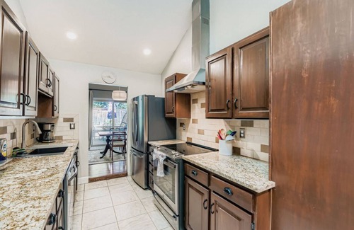 Frasier Meadows Maison | 3BDR Townhome in Central Boulder w/ Office