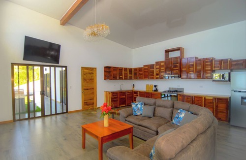 Uvita Maison | 3bdr Villa in Uvita TOUCAN | Jungle Ocean View | Luxury