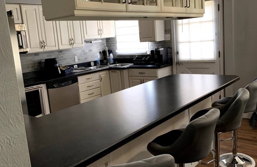 Spanish Lake Maison | 3Bed/2Bath perfect for families, couples or groups!