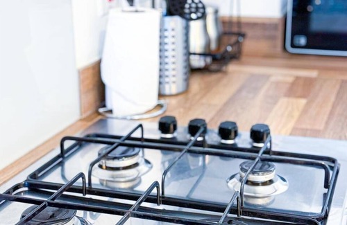 Bordesley Maison | 3Bed House For Contractors/Large Group Sleep upto9