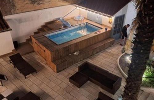Beauvais sur Matha Maison | 3Bed House- Sleeps 6 - Pool Garden Pets Parking