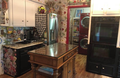 Memorial Northwest Maison | The Salt Lick Retreat ~ Une oasis tranquille au Texas ~ 3BR / 2. 5BA; Alarme; Bassin; Jacuzzi