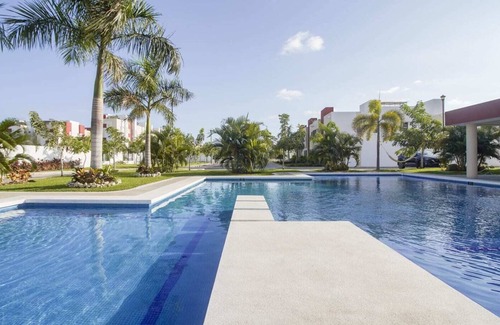Acapulco Autre | 3BR + 2BA | Casa Puerta al Sol con Club de Playa