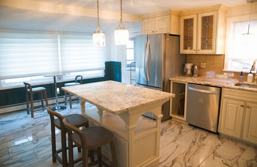 Malden Maison | 3BR/2BA Chic and Tranquil Magnolia House Near Boston