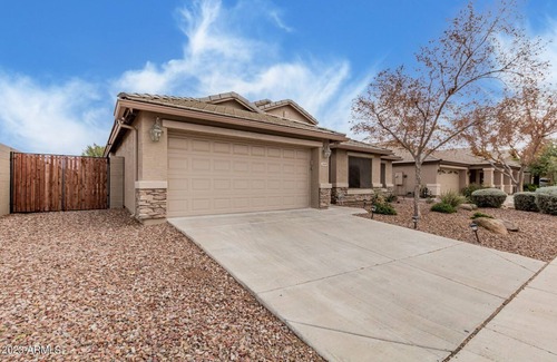 Maricopa Maison | 3BR & 2Bath with Duke Golf Course Views