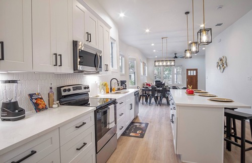 Eastside Promise Neighborhood Appartement | 3BR/3BA Urban Escape Just Minutes From Downtown!