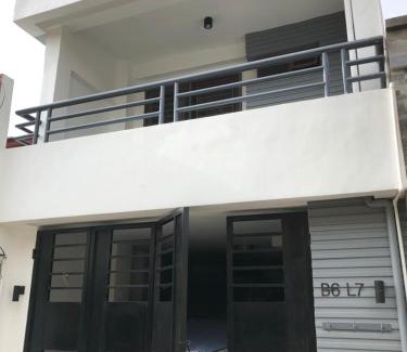 Naga Appartement | *3BR/*3Bath Fully Furnished Town House - BICOL