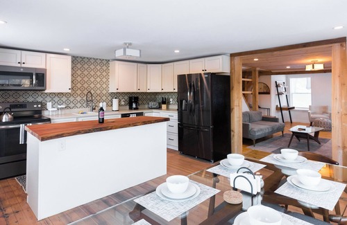 Columbiaville Maison | 3BR Creekside Retreat with Hot Tub, Firepit & 10min to Hudson