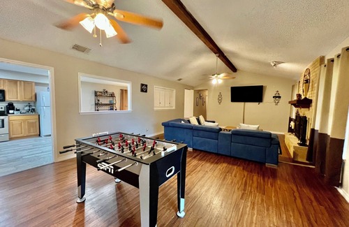 North San Antonio - SAT Maison | 3BR Furnished Retreat w/ Yard, BBQ & Fast Wi-Fi – San Antonio