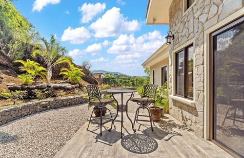 Coco Villa | Luxurious 3 Bedroom Villa