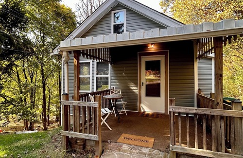Wildwood Maison | 3BR Hampton Easy Downtown Access, quiet retreat with lots of privacy