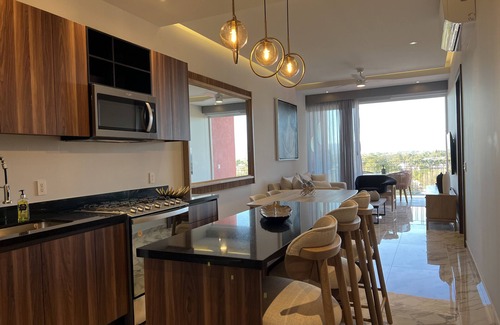 Las Jarretaderas Copropriété | 3BR Luxury Penthouse with Mountain View & Prime Location