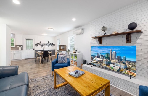 Matthews Maison | 3BR Matthews Home*EV Charger*Dog Friendly
