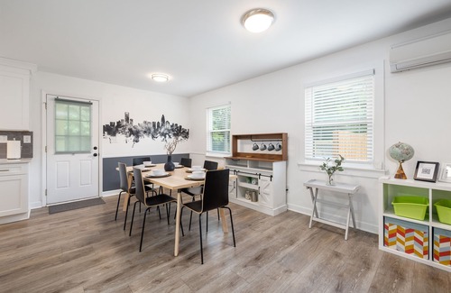 Matthews Maison | 3BR Matthews Home*EV Charger*Dog Friendly