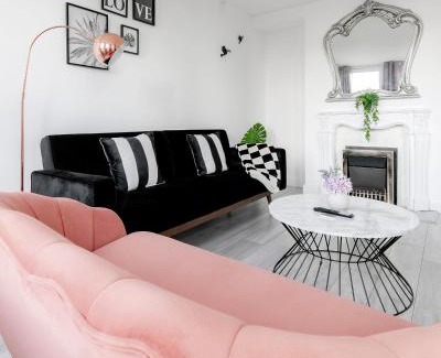 Lansbury Appartement | 3BR Off A13 , Sleeps 6, 2mins to Langdon DLR,Free Parking