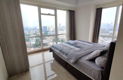 Cikini Appartement | 3BR, PRIVATE LIFT, Central Jakarta, BIG POOL.