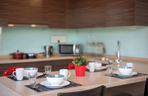 Nusajaya Appartement | 3BR Somerset Apt 2 TVs with Harbour View, Legoland