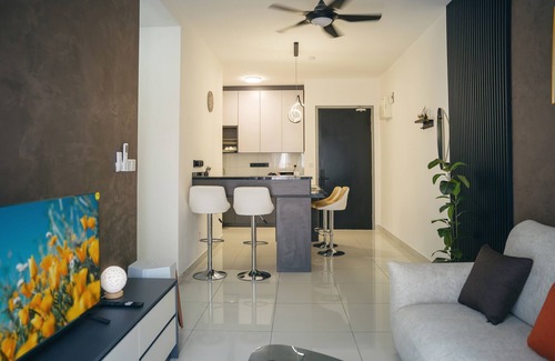 Kampung Bukit Dukong Appartement | 3BR Traders Park Apartment Cheras KL