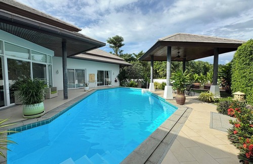 Choeng Mon Villa | Horizon Villas-3BR (25G)