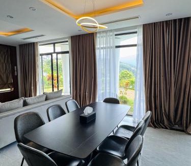 Luong Son Villa | 3BR Villa with private pool - Biệt thự 3 phòng ngủ có bể bơi riêng - Ivory Hoà Bình