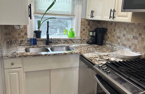 Pawtucket Appartement | 3BRplushGem,ClosetoAll,Brown,RIC,casino,Downtown,MBTAstation,MASS and many more