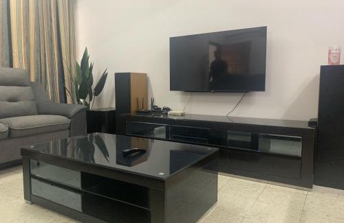 Bukit Jalil Maison | 3R 7pax Landed Comfy 5 Star Bed