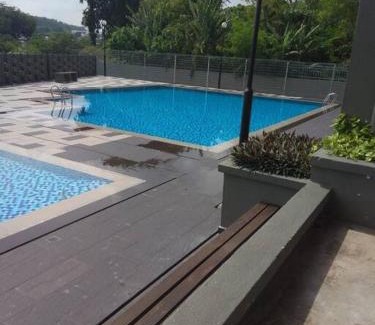 Bukit Jalil Appartement | 3Rooms 10pax MC 5 star hotel Sofa&Bed MRT McD Axiata
