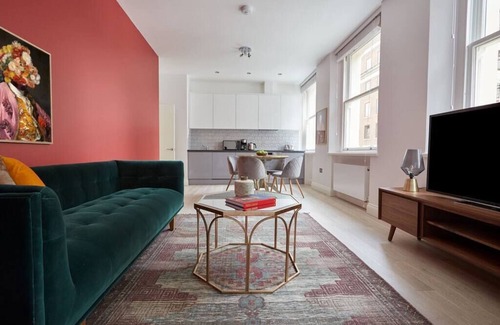 Holborn and Covent Garden Appartement | 3VH Virginia House Chic & Boutique Bloomsbury Sleeps 4