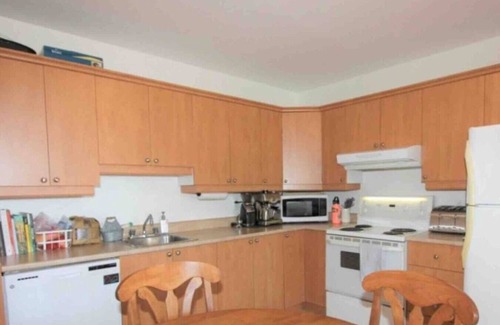 Bellerive Appartement | 4,5 tout inclus, au côté d’un parc, fleuve et bus!