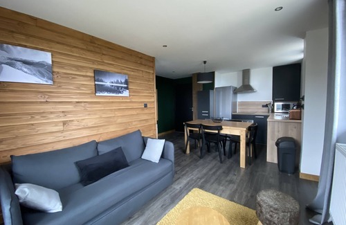 Sarcenas Appartement | Appartement 4-6 Pers au coeur de la Chartreuse aux pieds des pistes de ski