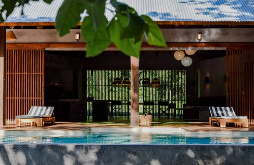 Los Pargos Maison | 4 bd, 4 bath, tranquil, chic design, single level, pool, star-link wifi