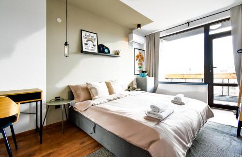 Sofia City Center Maison | 4 Bdr 2 Bth Netflix Panorama Views