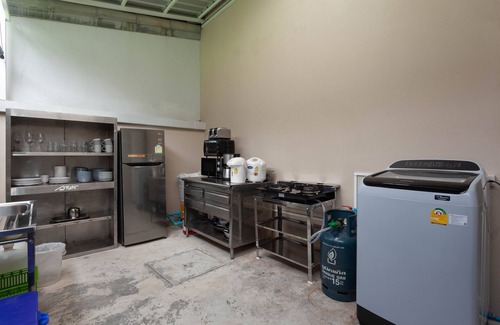 Kathu Maison | Maison Privée Entièrement Équipée De 4 Bdr