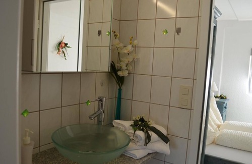 Leiwen Lit Et Petit-Déjeuner | Appartement à 4 lits Müller-Thurgau I *** - Ferienweingut Jostock-Hermes