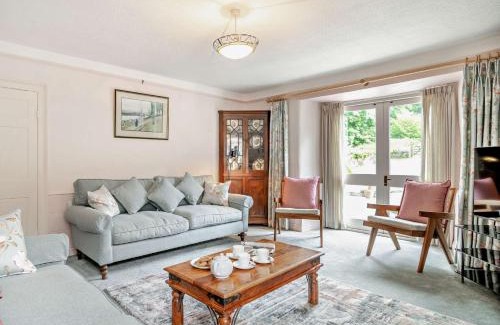Axminster Maison | 4 Bed in Charmouth THEFA