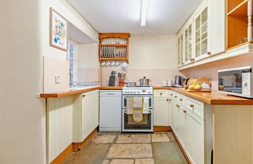 Church Knowle Maison | 4 Bed in Church Knowle DC125